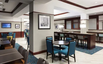 Photo 4 - Hampton Inn & Suites Oklahoma City-Bricktown