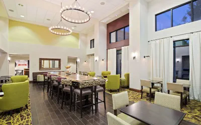 Photo 5 - Hampton Inn & Suites by Hilton Walla Walla