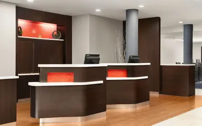 Photo 3 - Courtyard by Marriott Richmond North