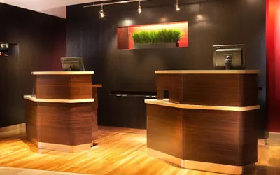 Photo 3 - Courtyard Marriott Denton