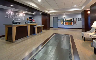 Photo 3 - Hampton Inn Visalia