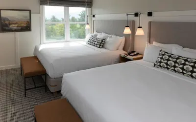 Photo 5 - The White Mountain Hotel & Resort