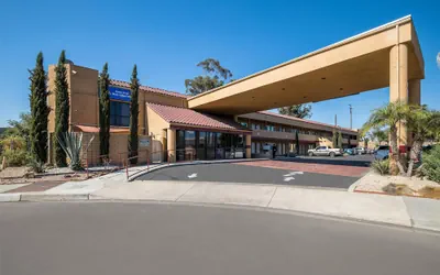 Photo 2 - Americas Best Value Inn Redlands San Bernardino