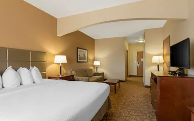 Photo 2 - Best Western Plus Butterfield Inn