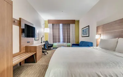 Photo 5 - Holiday Inn Express & Suites, Lake Elsinore by IHG
