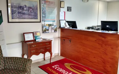 Photo 3 - Econo Lodge Thomasville