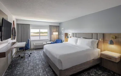 Photo 4 - Crowne Plaza Ft. Myers Gulf Coast by IHG