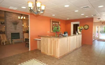 Photo 2 - Trail's End Motel Sheridan