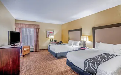 Photo 5 - La Quinta Inn & Suites by Wyndham Vicksburg