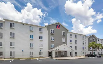 Studio 6 Extended Stay Fort Myers FL