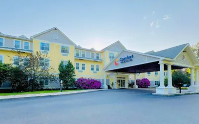Photo 2 - Comfort Inn & Suites Scarborough - Portland