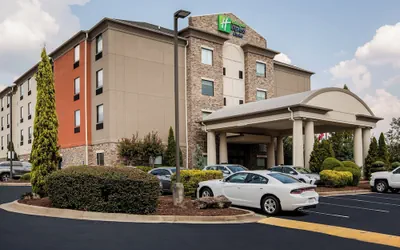 Photo 2 - Holiday Inn Express Hotel & Suites Fairburn by IHG