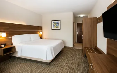 Photo 4 - Holiday Inn Express Hotel & Suites Fairburn by IHG