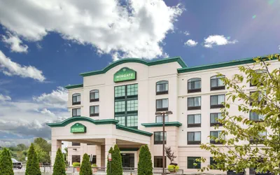 Photo 2 - Wingate by Wyndham Richmond Short Pump