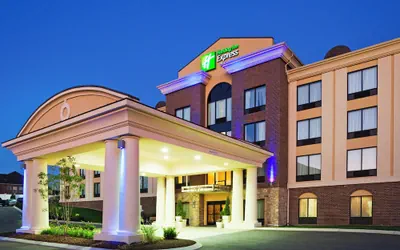 Photo 2 - Holiday Inn Express & Suites Smyrna by IHG