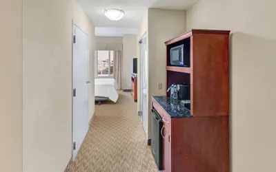 Photo 4 - Hilton Garden Inn Oklahoma City North Quail Springs