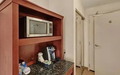 Photo 3 - Hilton Garden Inn Oklahoma City North Quail Springs