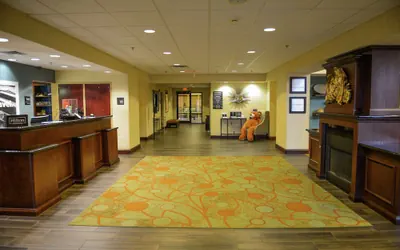 Photo 5 - Hampton Inn & Suites-Knoxville/North I-75