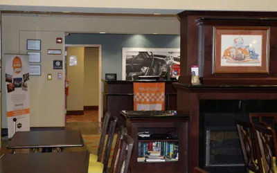 Photo 3 - Hampton Inn & Suites-Knoxville/North I-75
