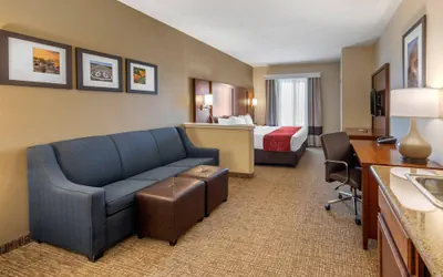 Photo 2 - Comfort Suites Barstow near I-15