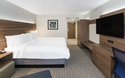Photo 5 - Holiday Inn Express Hotel & Suites Tilton - Lakes Region by IHG
