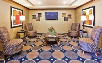 Photo 4 - Holiday Inn Express Hotel & Suites Clovis by IHG