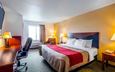 Photo 4 - Comfort Inn & Suites Greenville I-70