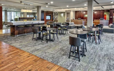 Photo 2 - Courtyard by Marriott Lima