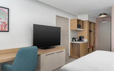 Photo 4 - Hilton Garden Inn Dover