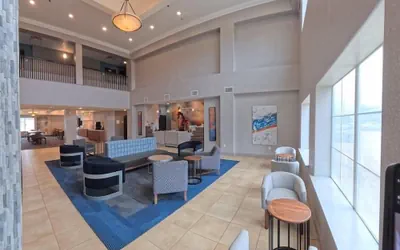Photo 5 - La Quinta Inn & Suites by Wyndham Longview North
