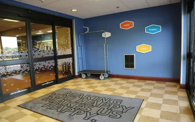 Photo 3 - Hampton Inn Morehead