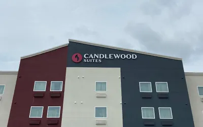 Photo 2 - Candlewood Suites La Porte by IHG