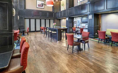 Photo 3 - Hampton Inn & Suites Decatur