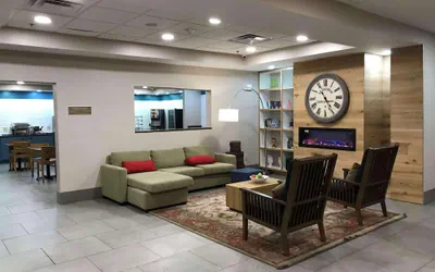 Photo 3 - Country Inn & Suites by Radisson, Emporia, VA