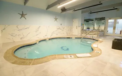 Photo 2 - Inn of the Dove Romantic Suites with Jetted Tub & Fireplace
