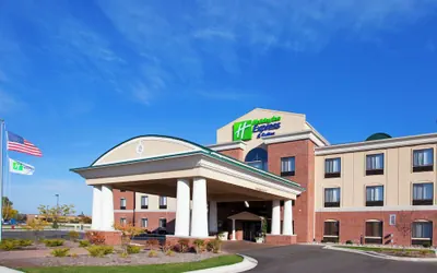 Holiday Inn Express Hotel & Suites Bay City by IHG