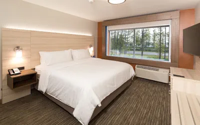 Photo 5 - Holiday Inn Express Hotel & Suites Bay City by IHG