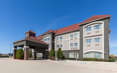 La Quinta Inn & Suites by Wyndham Kyle - Austin South