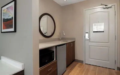 Photo 4 - Hampton Inn & Suites Billings West I-90