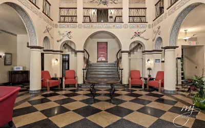 Photo 2 - Hotel Seville