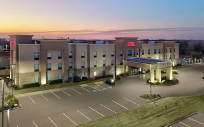 Photo 2 - Hampton Inn & Suites Lake Jackson-Clute
