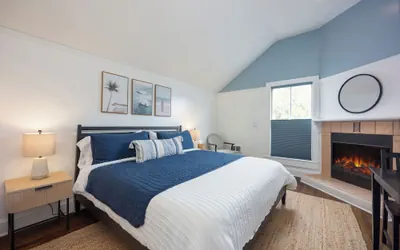 Photo 2 - BytheSea Inn