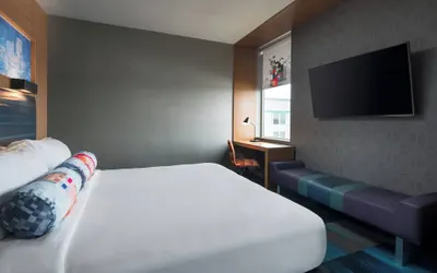 Photo 5 - Aloft by Marriott Denver Airport at Gateway Park