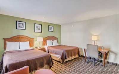 Photo 5 - Savannah Garden Hotel