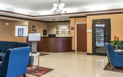 Photo 4 - Comfort Suites South Bend near Casino