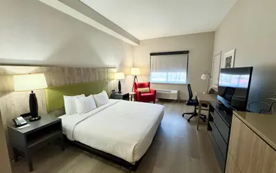 Photo 5 - Country Inn & Suites by Radisson, Port Charlotte, FL