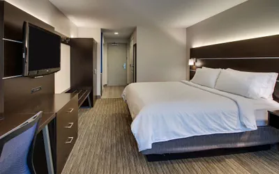 Photo 5 - Holiday Inn Express Lexington North-Georgetown by IHG