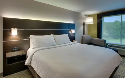Photo 3 - Holiday Inn Express Lexington North-Georgetown by IHG
