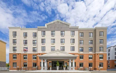 Photo 2 - Country Inn & Suites by Radisson, Staten Island