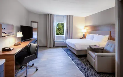 Photo 4 - Candlewood Suites Manassas by IHG
